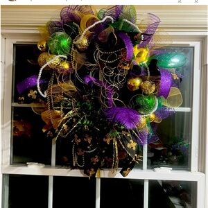 Festive Holiday Wreath with Gold, Green, and Purple Accents